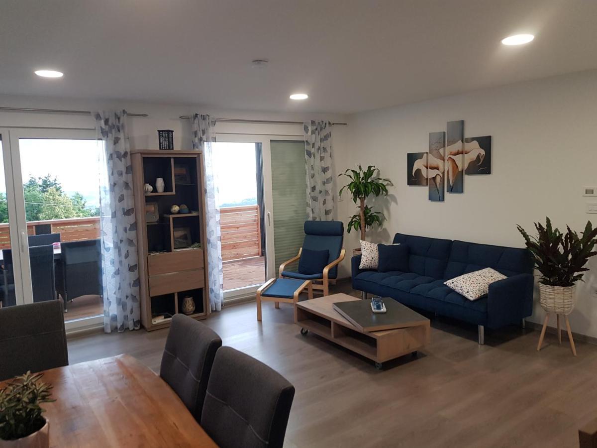 Ferienwohnung Weizblick エクステリア 写真